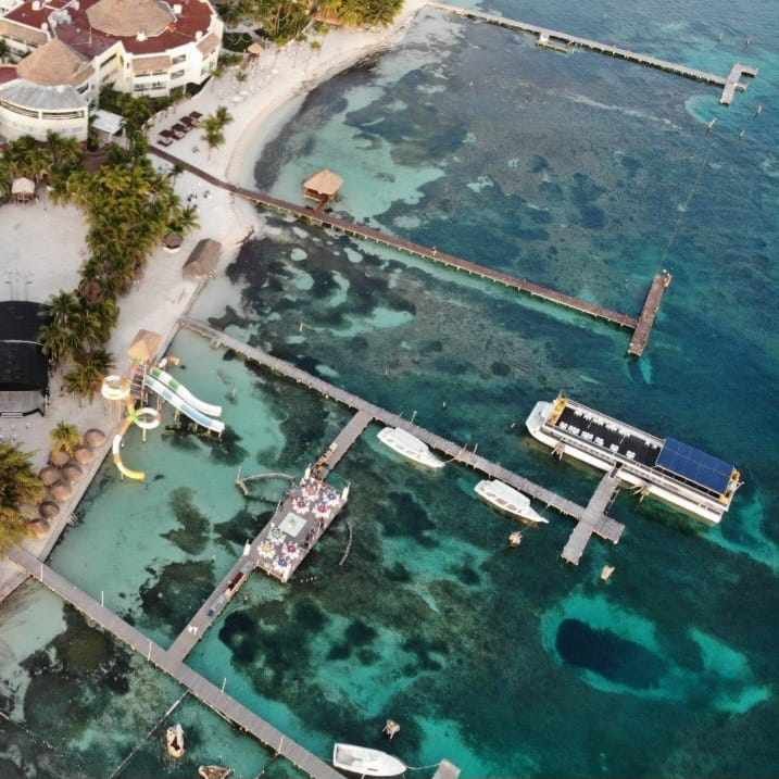 Aquatic Funday Isla Mujeres