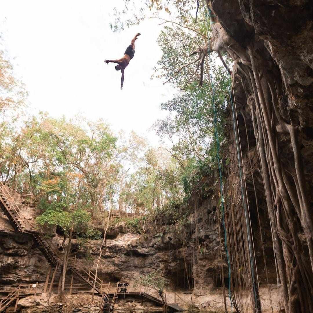 Tulum + Casa Tortuga Cenotes St