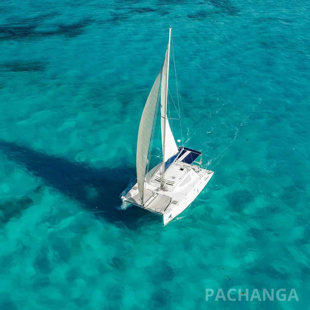 Catamaran Privado Pachanga